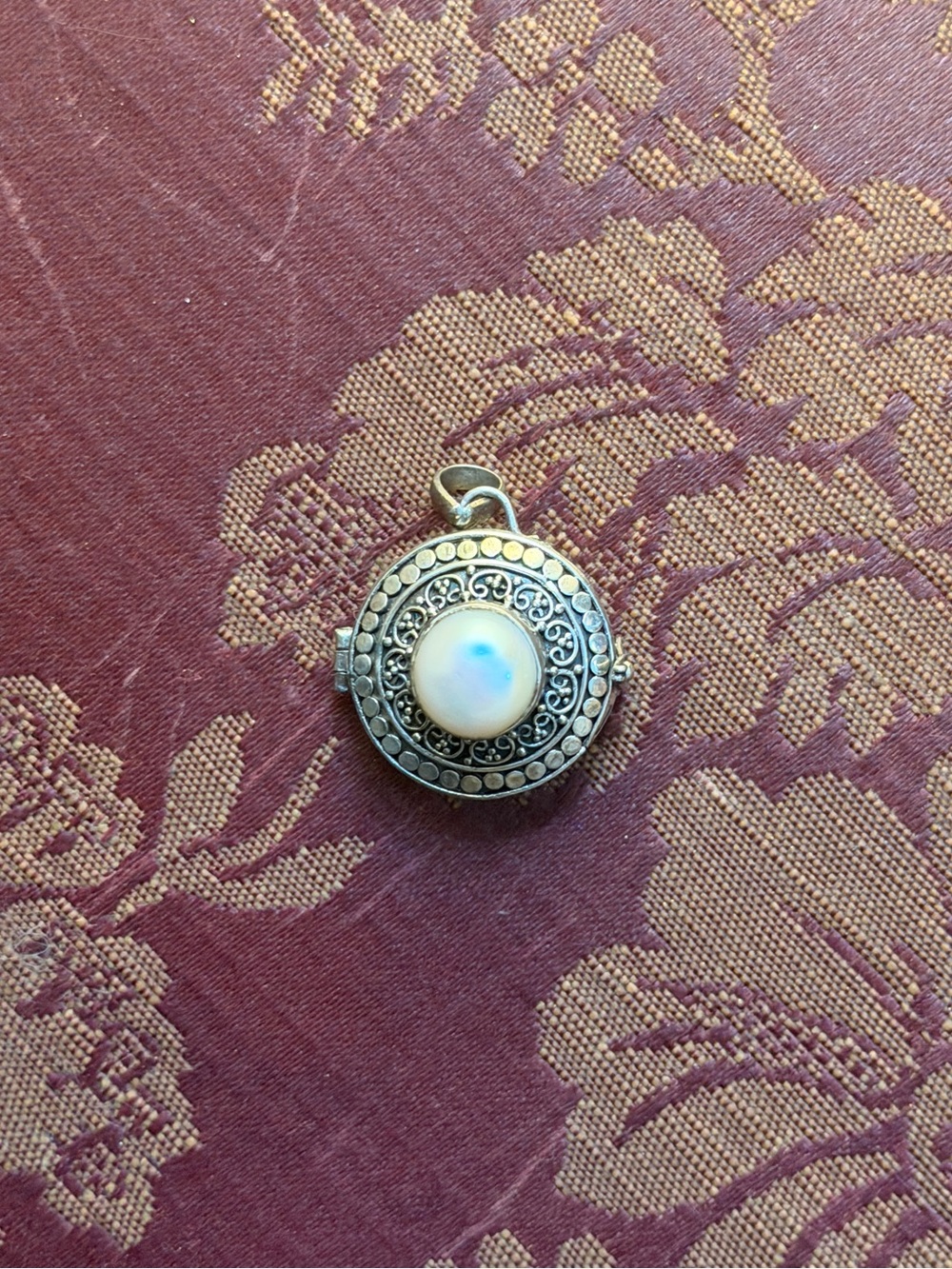 Sterling silver pearl locket